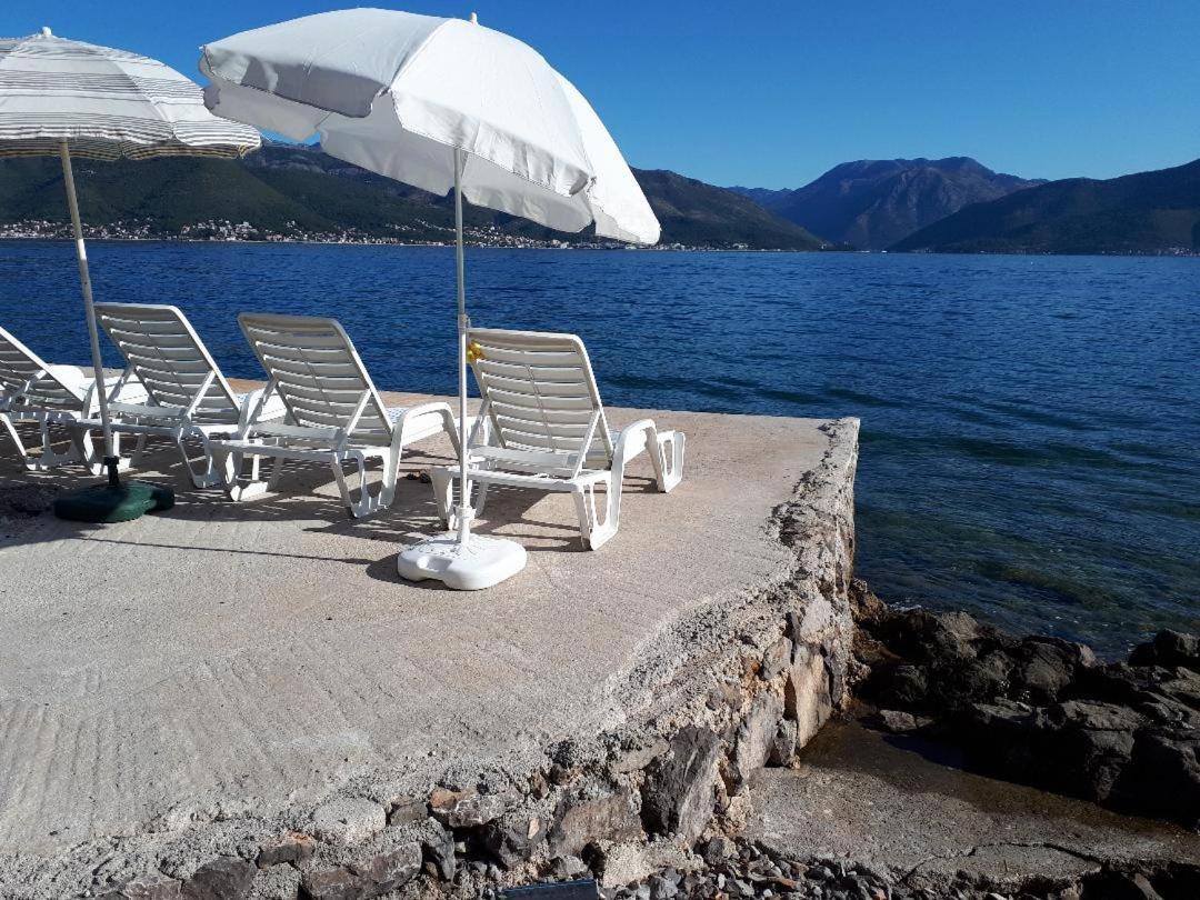 Apartments Sino More Tivat Kültér fotó