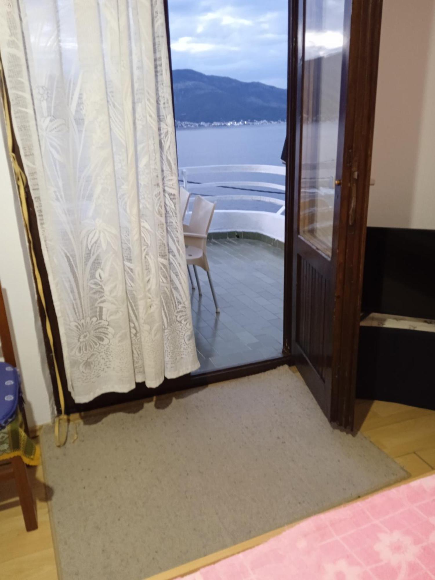Apartments Sino More Tivat Kültér fotó