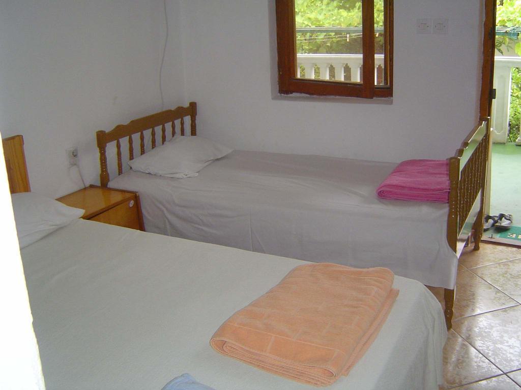 Apartments Sino More Tivat Szoba fotó